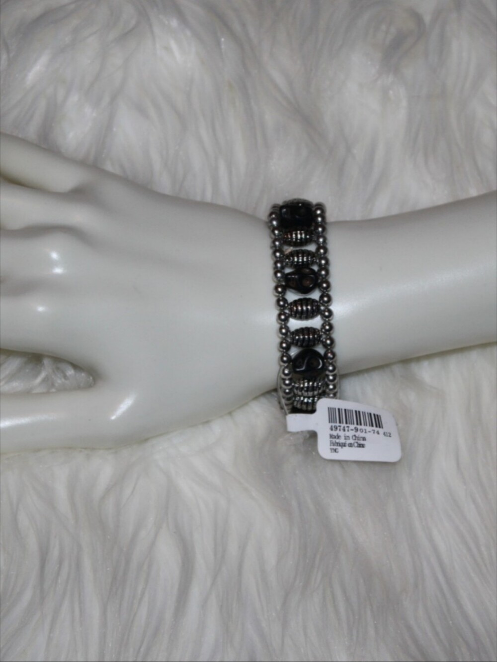 NWT Claire's Skull Beaded Stretch Bracelet